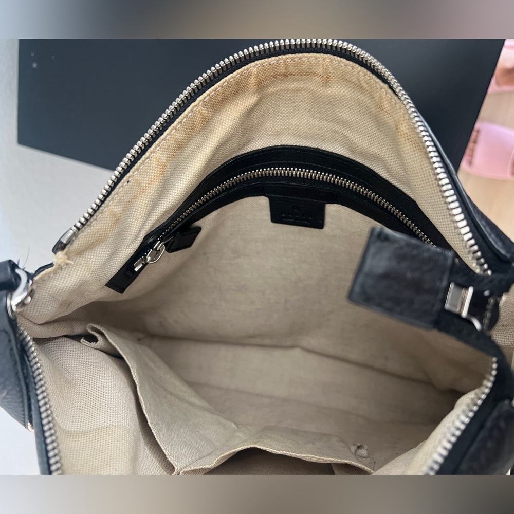 SOLD. Gucci Medium Soho Messenger Bag - Picture 9 of 16